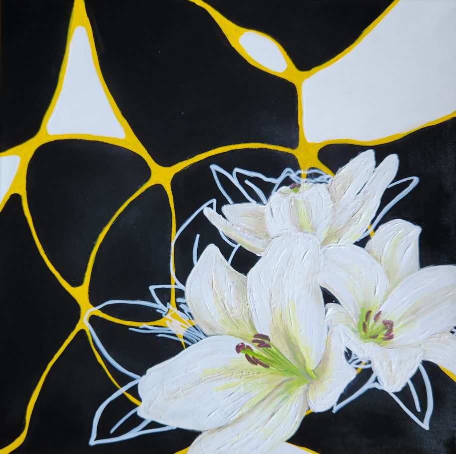 Sanctuary of Stillness Weiße Lilien vor einem schwarzen Hintergrund mit gelben, abstrakten Linien.